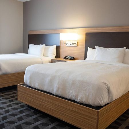 Towneplace Suites By Marriott Petawawa Exterior foto